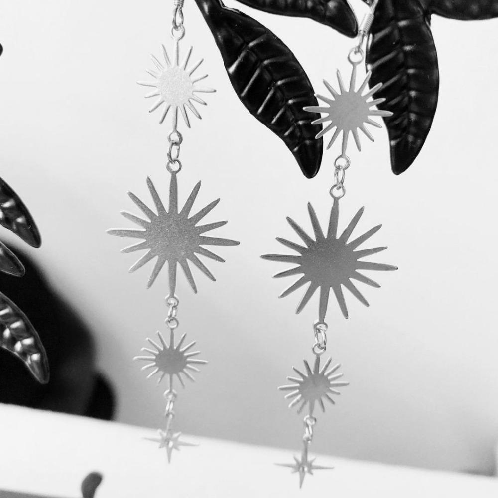 Temperament Bohemian Gold Color Stainless Steel Sun Awn Star Long Pendant Dangle Earrings for Women Charm Jewelry Accessory Gift