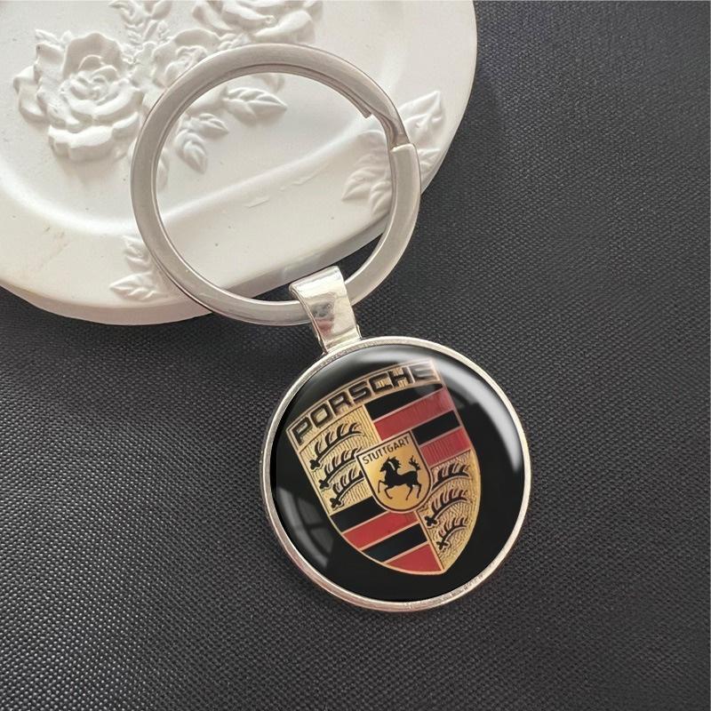 

Metal Car Badges Keychain Key Chain Pendant For Porsche Panamera Cayenne Taycan 911 718 Macan Carrera-GT 928 Keyring Accessories
