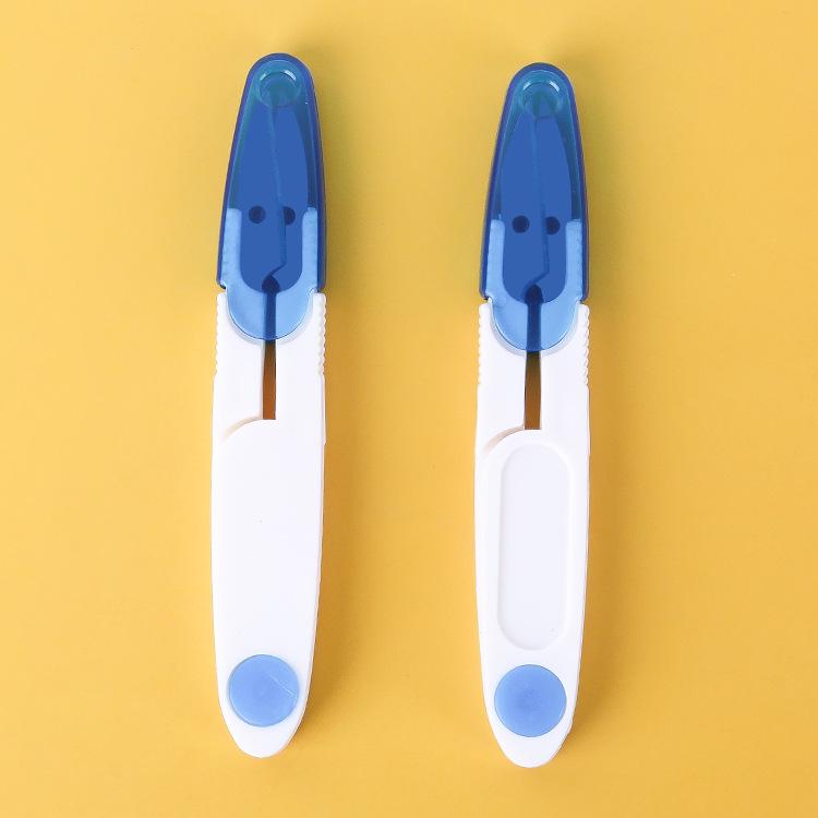 Multifunktionale Transparente Kleine Schere mit Sicherheitsabdeckung, Perfekt für Nähen, Garn und Kreuzstich.