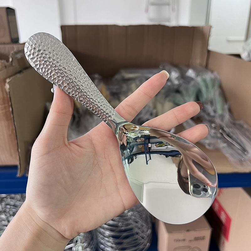 Zahuštěná nerezová lžíce na rýži v japonském stylu Vařič na rýži s dlouhou rukojetí Špachtle Bufetová naběračka Kuchyňské náčiní pro domácnost