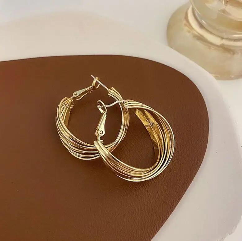 Femmes New Style Smooth Exquisite Big Circle Hoop Earrings For Women Girl Wedding Party Earrings Jewelry Boucle D’oreille