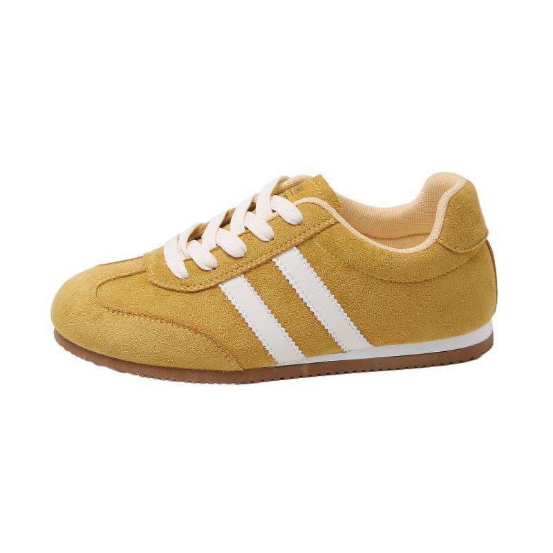 Ins inner height increase Forrest Gump shoes women's 2025 autumn explosion casual small thick sole showing feet small yellow German training shoes