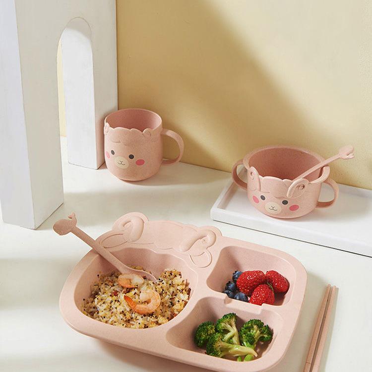Dinosaur-Themed Children's Dinnerware Set: Divided Plate, Bowl, and Cutlery for Boys Aged 4-6