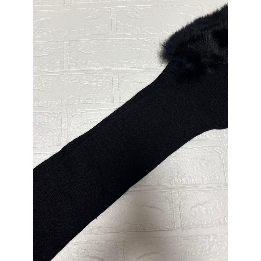Used New B.M.F Knit Scarf with Fox Fur Black