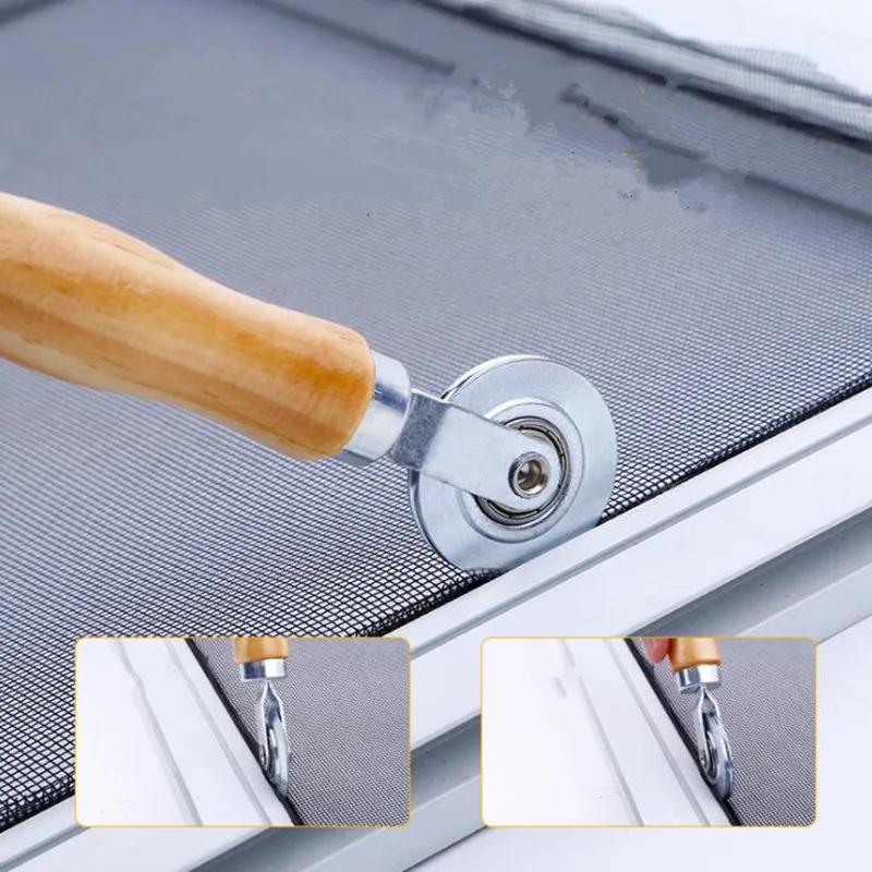 Mâner din lemn și roți de oțel Instrument de rulare pentru instalarea ferestrei duble Rolă canelară de mână Ușă de ecran durabilă de uz casnic