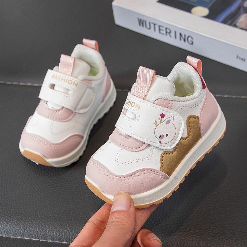 

Spring and Autumn Children s Sports Shoes1-6Soft-soled toddler shoes for girls, fashionable casual shoes for boys, cartoon design 18Inner Length13cm рожевий