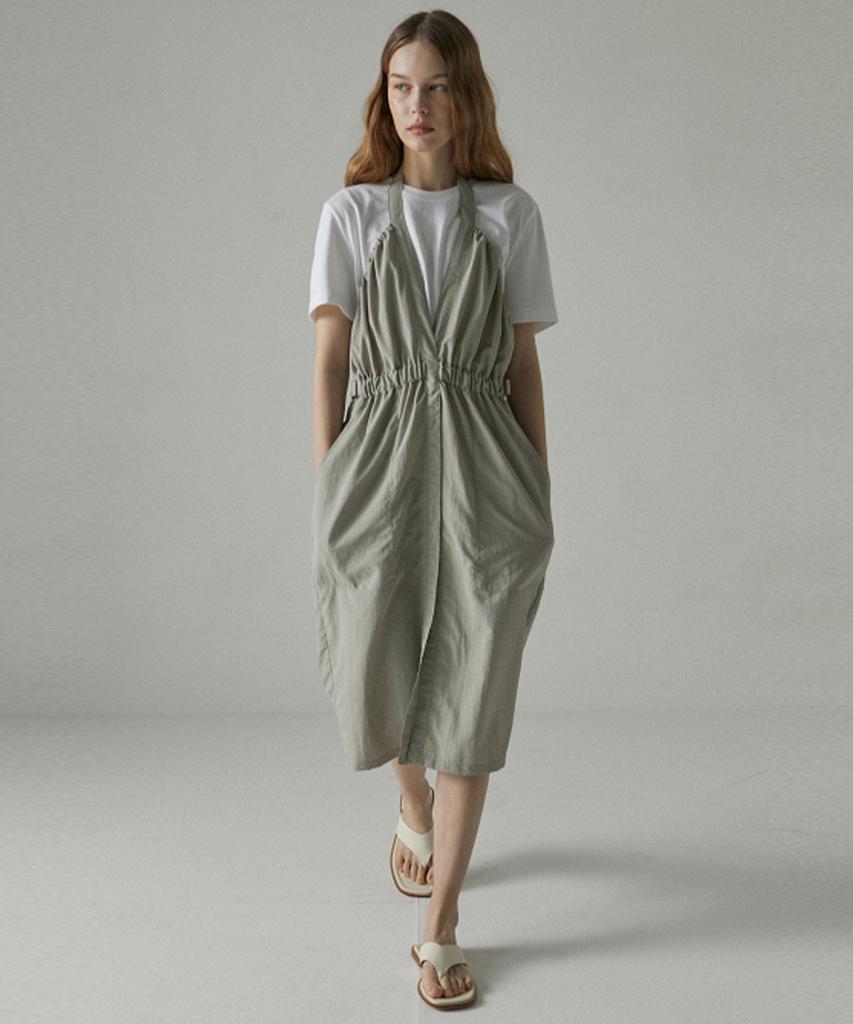A Leaf Halterneck Shirred Dress_Beige