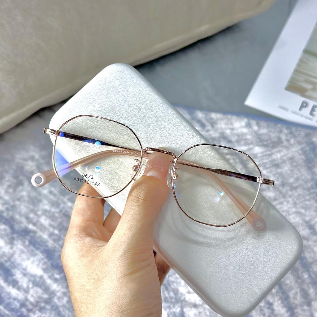 Xiaohongshu Trendy Memory Metal Eyeglasses Frame - Small Round Shape for a Bare Face Look, Can Accommodate Myopia Lenses