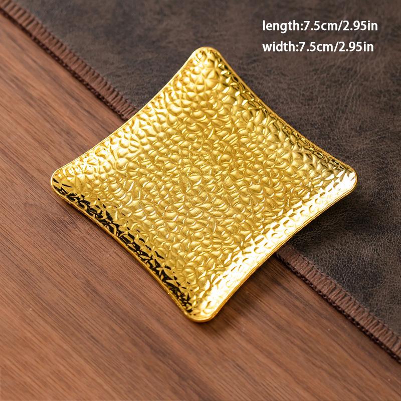 

1PCgolden retro metal coaster tea ceremony decoration exquisite insulation pad suitable for tea rooms, home decoration
