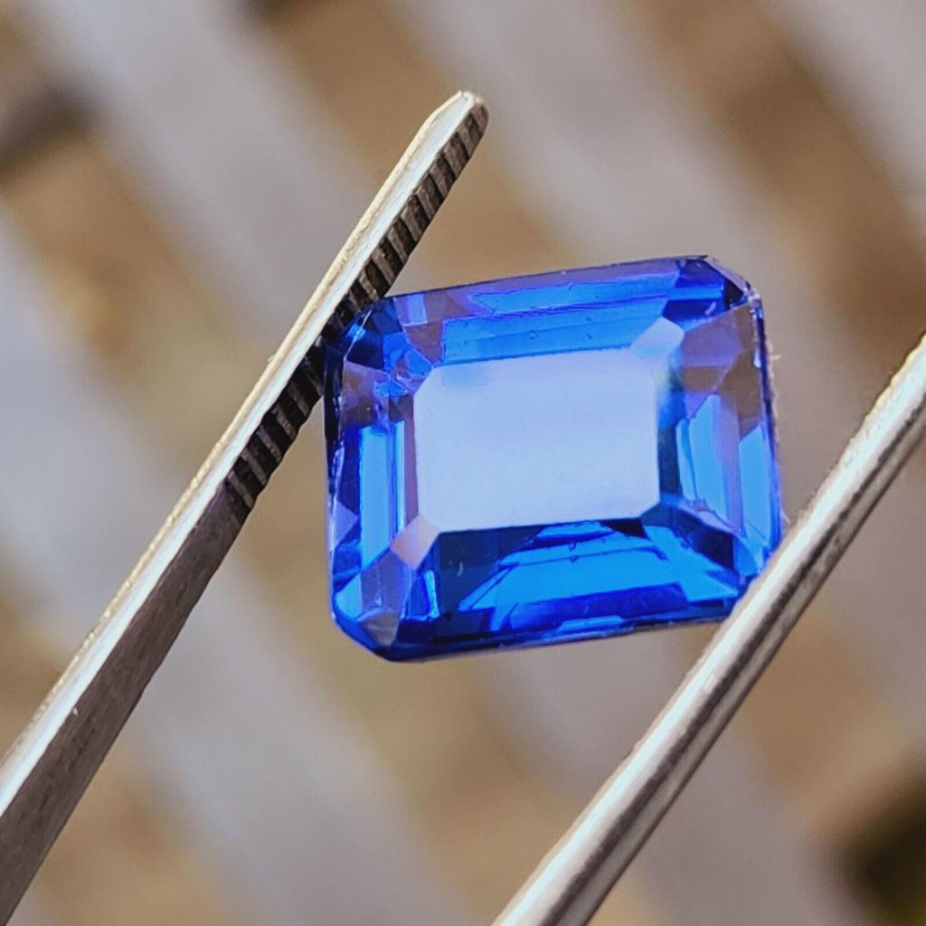 10 Cts Heated Ceylon Blue Sapphire Emerald Cut Certified Loose Gemstone