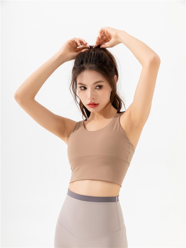Женский бюстгальтер для йоги с полной чашкой без косточек — фото 19