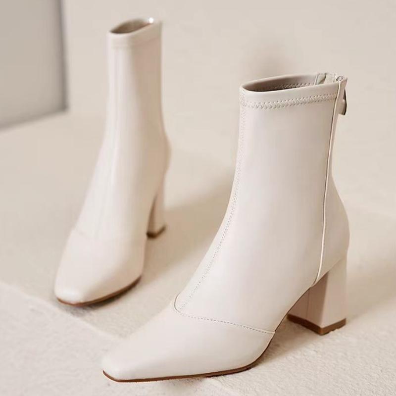 French soft leather new style short boots, autumn and winter fashion trend, versatile square head fashion boots 2025