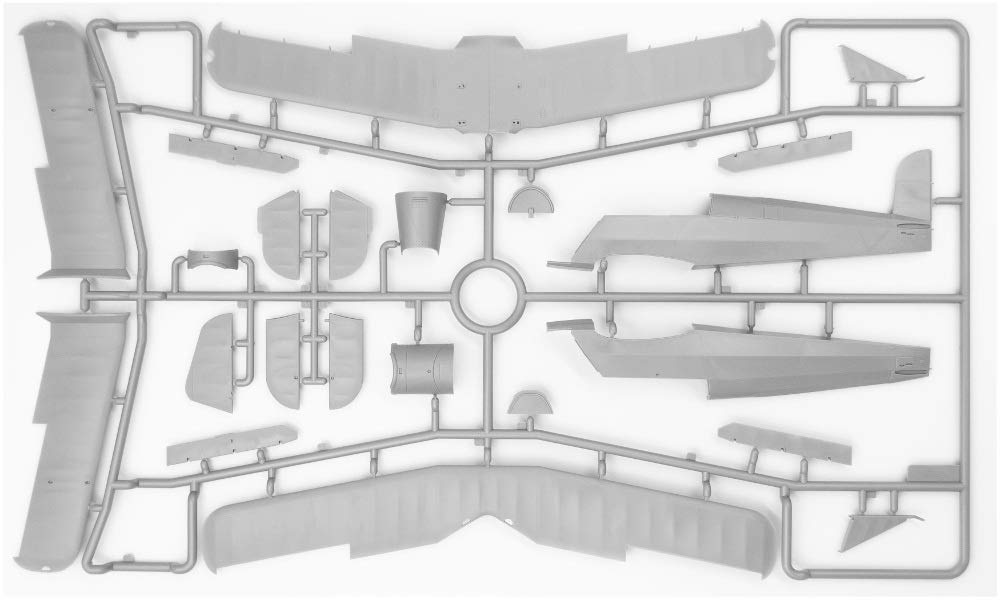 ICM Bu131D trainee figure plastic model 32034 1/32 Bücker w/German