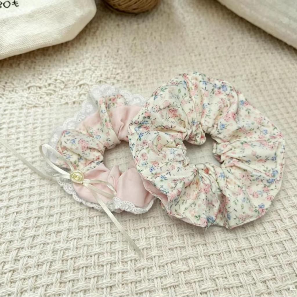 Korean Style Small Floral Hair Tie for Women - High-End 2026 Hair Accessory for Ponytails and Buns.