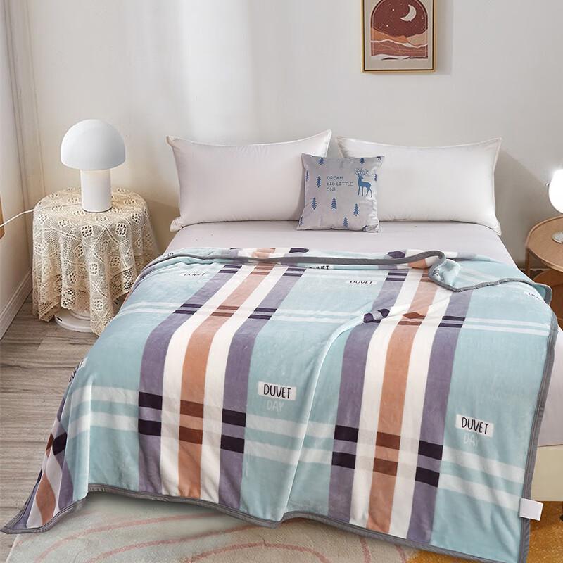 Purple Charm Soft Four Seasons Warm Velvet Blanket