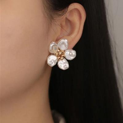 Retro Flower Earrings Studs Trendy Irregular Earrings Elegant Pearl Earrings  Hipster