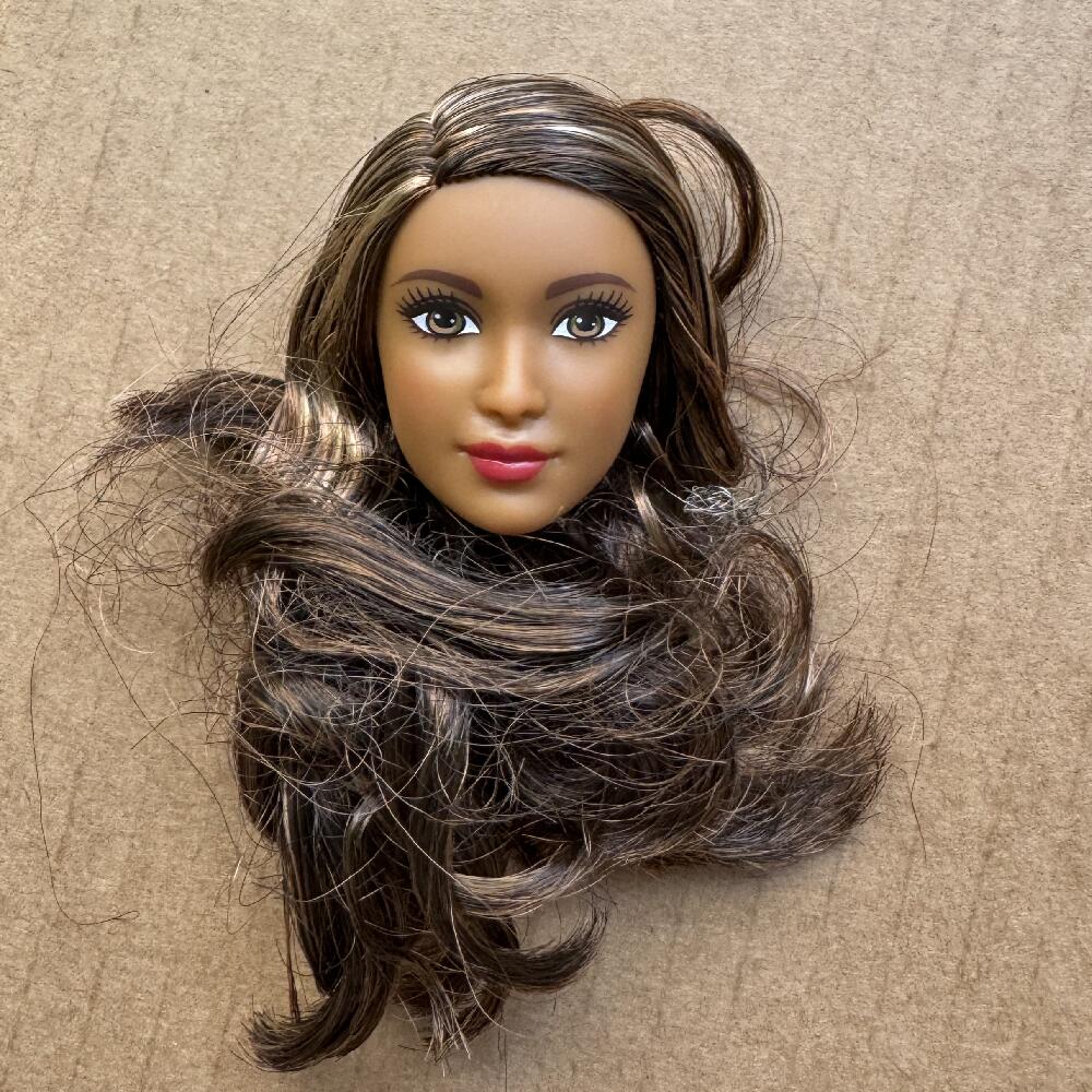 1/6 Doll Heads Rare Face White Beige Brown Skin Tone