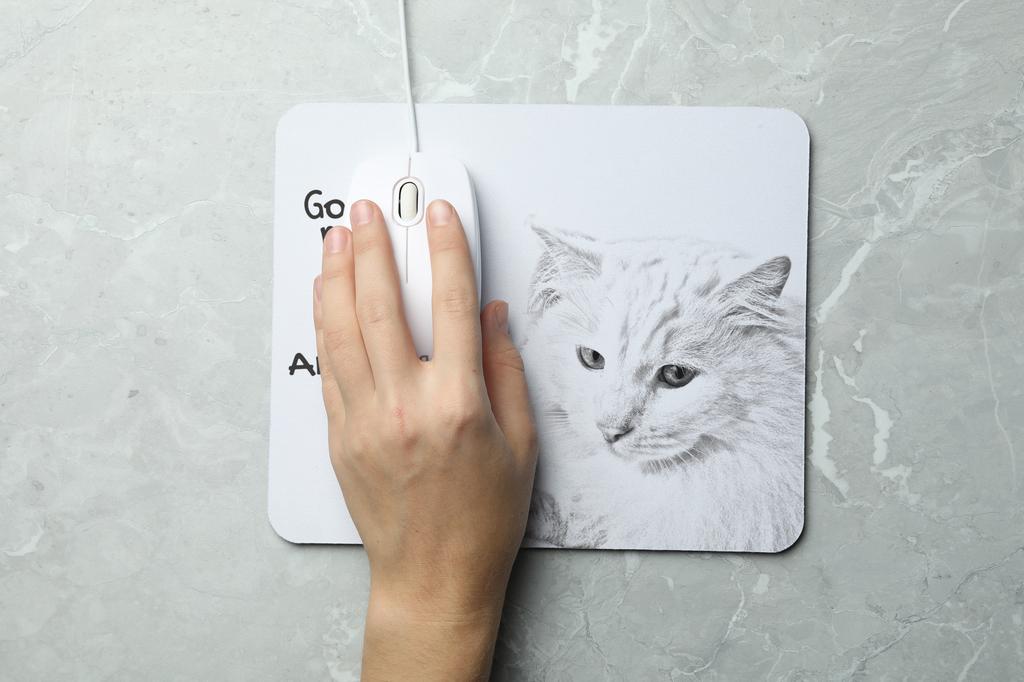 Türkisch Angora - Mauspadd mit Aufdruck, personalisiertes Katzen-Pad, einzigartiges Gadget für einen Büroangestellten von der Marke Art-Dog