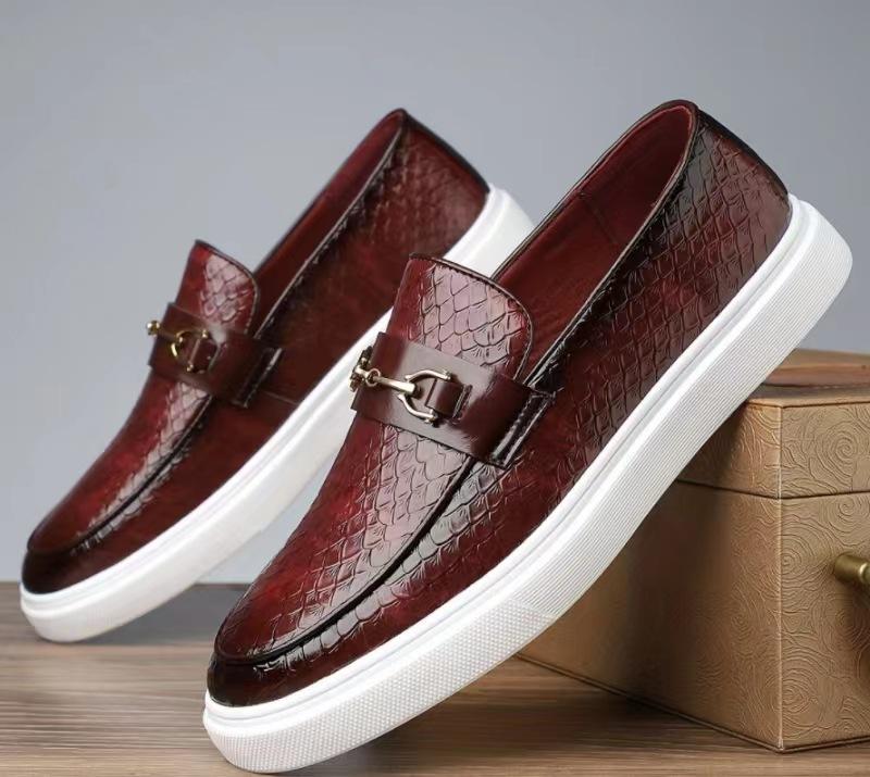 

Новая мужская обувь Кожаная повседневная обувь Дизайнерская плоская обувь для отдыха Большой размер Слипоны Лоферы 47 красный