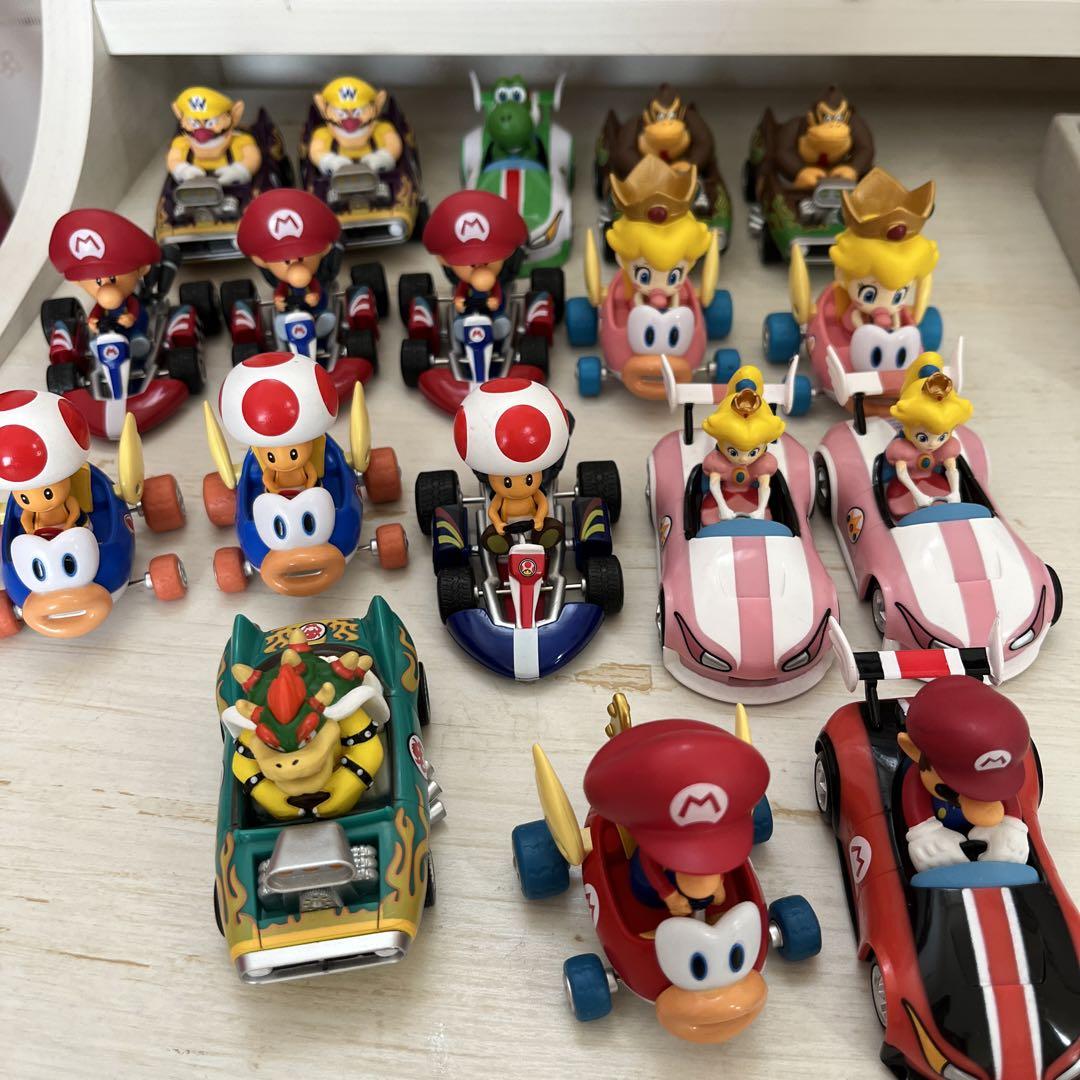

[USED] Mario Kart figures, 18 units
