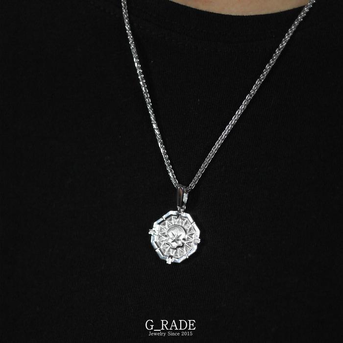 G_Rade Compass Bottom Necklace (M Size)