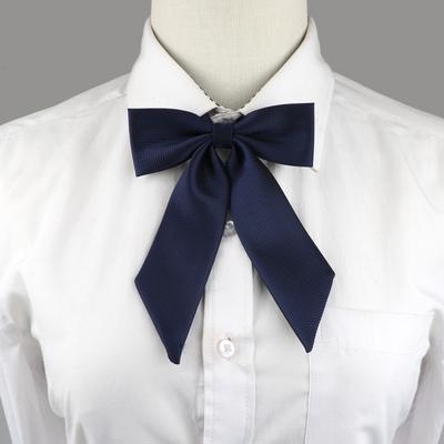 Accessoires – Krawatten, Fliegen, Kragen & Manschetten