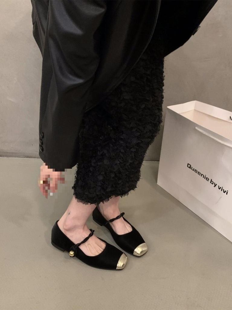 Flat French Black Mary Jane Single Shoes Fairy Shoes Red Evening Gentle Shoes Large Size Women's Shoes 41-43