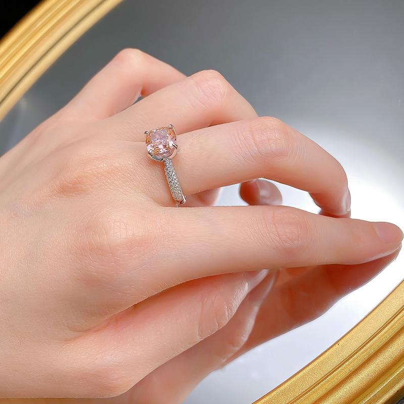 Pierścionek ze srebra S925 inkrustowany diamentami - Gorący styl 2025, ekskluzywny dla USA, Europy, Azji Południowo-Wschodniej.