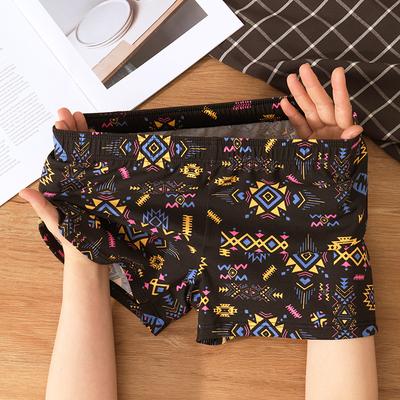 Herren-Shorts, Unterwäsche im ethnischen Stil, elastischer Bund, mittelhohe Boxershorts mit Karomuster, U-konvex, lockere Passform, Heimkleidung