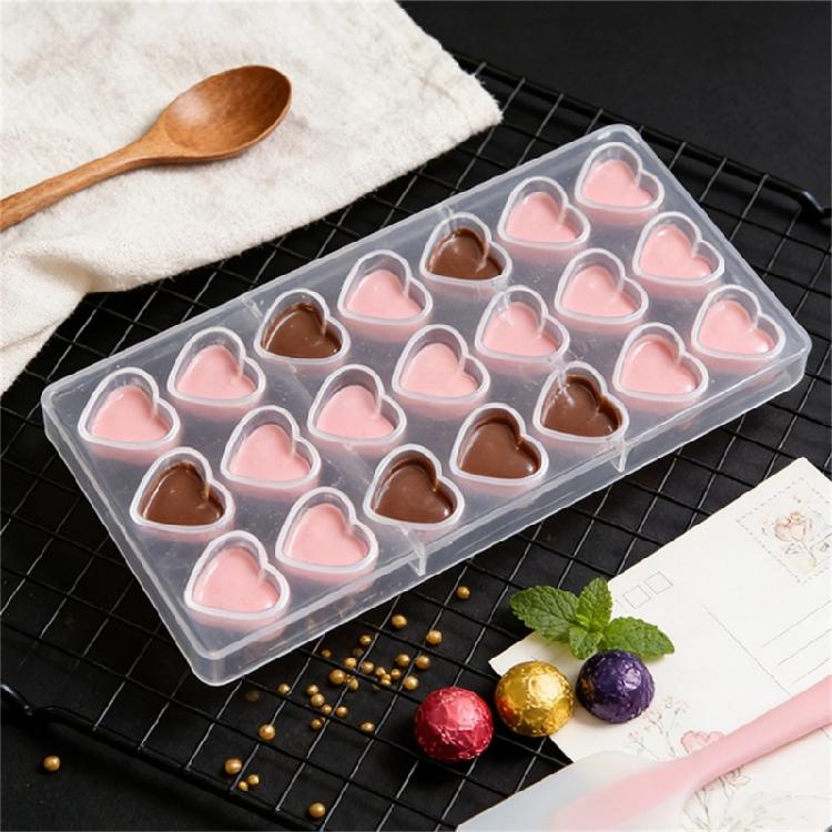 Candy Making Molds Clear Plastic Chocolate Molds 21 Grids Mini Heart Shape Baking Tray for Mousse Jelly Homes Kitchen Use