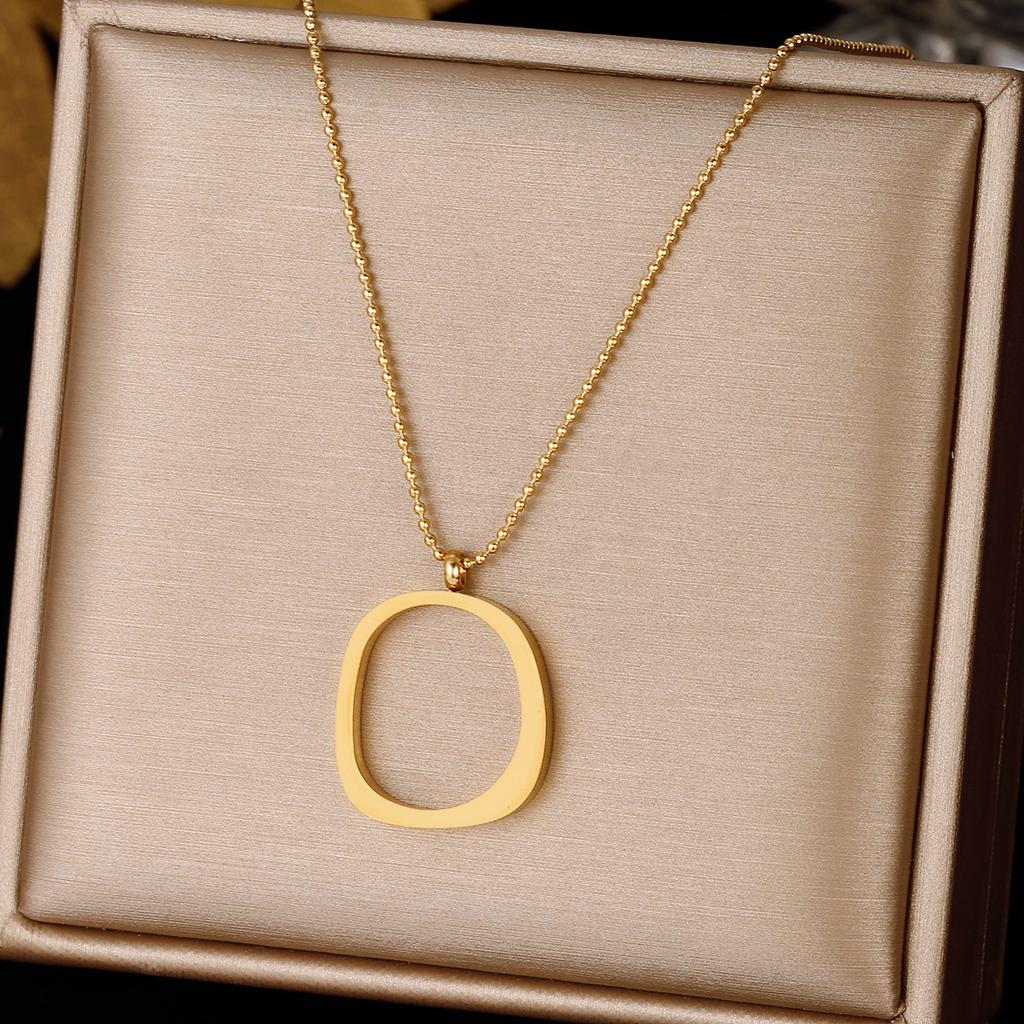 Kouzlo šperků, Jednoduchý dámský náhrdelník z titanové oceli, Středně dlouhý univerzální geometrický ovál zlatý studený vítr nerezová ocel