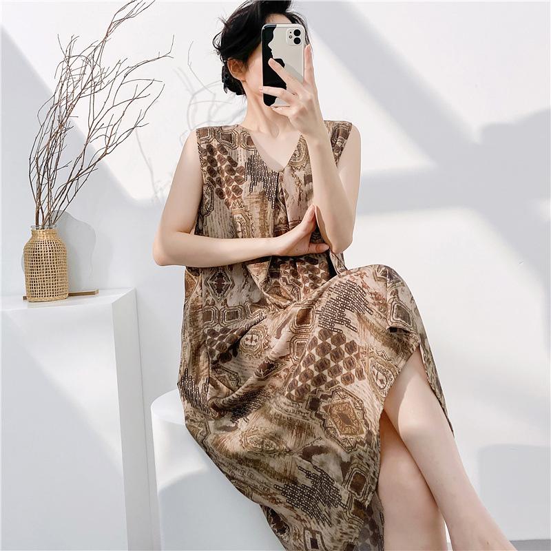 Cotton and silk sleeveless nightdress women's summer thin floral new super good-looking dress medium and long small fresh loungewear