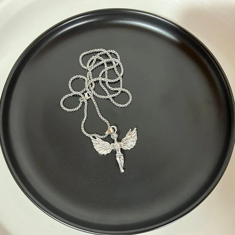 Vintage Perle Liebe Schmetterling Spinne Anhänger Halskette Für Männer Frauen Gothic Hip Hop Kreuz Mond Kette Lange Schmuck Halloween