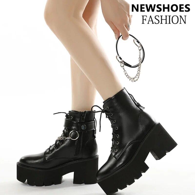 8cm Heels 2024 Large Chain Thick Bottom Waterproof Platform Women's Shoes Thick High Heels Short Women's Boots Lhx
