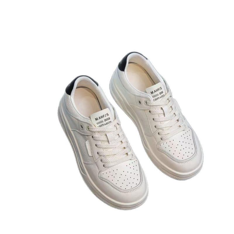 New Versatile, Lightweight, Soft-soled Casual Shoes and Thick-soled Sports Board Shoes for Women