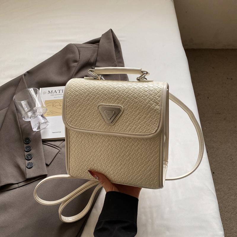 Versatile handbag, new daily commute backpack, trendy casual women's bag for students in class