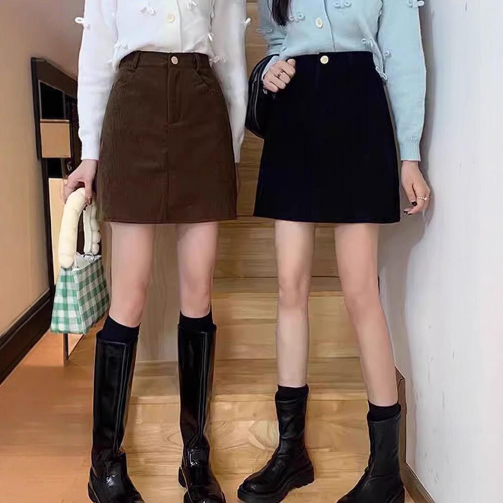 Women's Plus Size High Waist Coffee Corduroy A-Line Skirt - Slimming Anti-Exposure Short Skirt for Fall/Winter