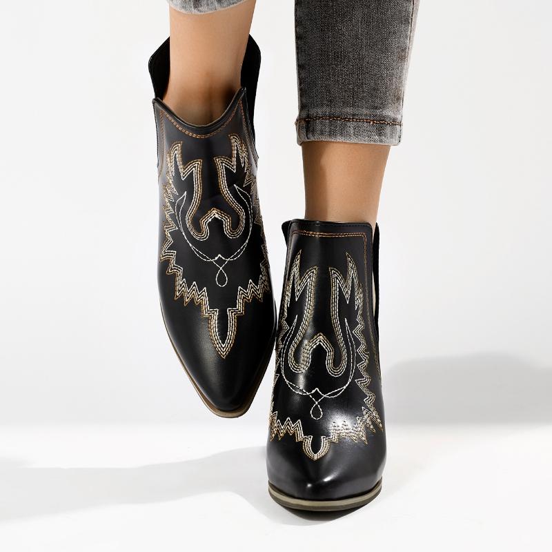 Fashion Retro Women Boots Flower Embroidered Cowboy Boots Platform Winter Warm Shoes Ankle Casual Shoes Botas Mujer Comfortable Shoes