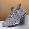 New Large-sized Shoes, Soft-soled, Lightweight, Wear-resistant and Breathable Casual Sports Shoes