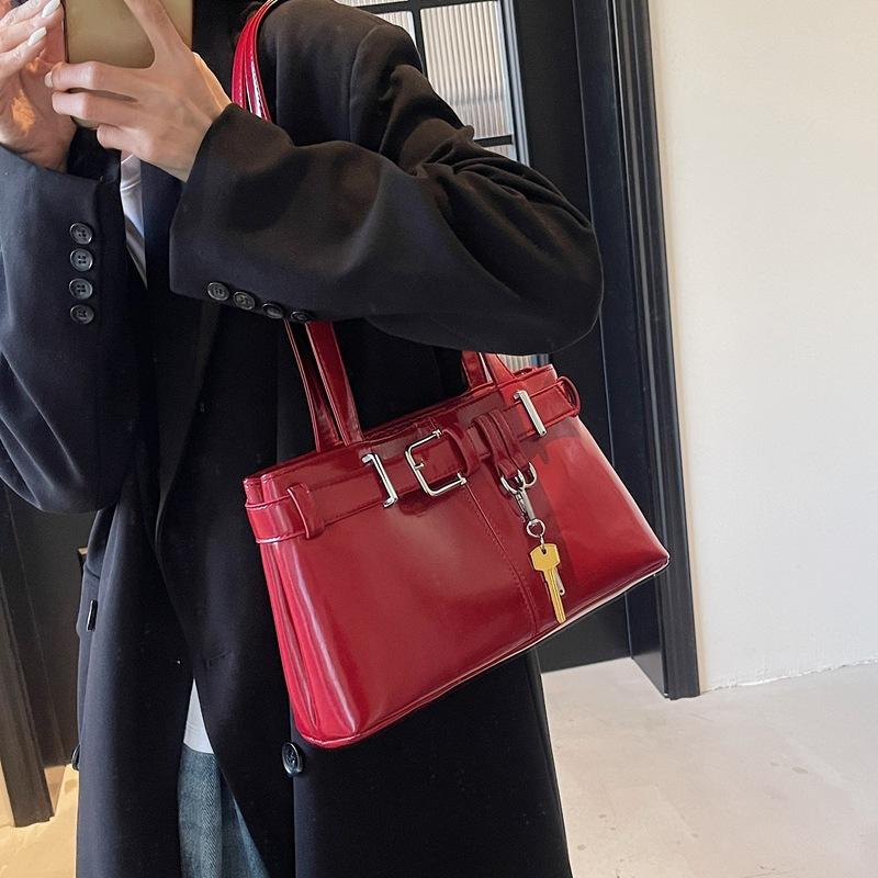 Niche Designer Bag Belt Buckle Shoulder Handbag Underarm Bag Locomotive Bag 2025 New Women's Bag Tide