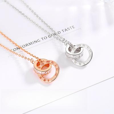 Halssnoeren en kettingen – Сolliers en kettingen