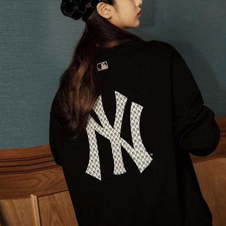 MLB Old Flower Sweatshirts Unisex Black Crew Neck Moderate Regular 31MTM1041-50L