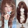 Synthetische Braune Perücke Damenperücke für Cosplay Hochgestufte Gewellte Haare Perücke mit Pony 26 Zoll Lange Perücke für Damen Tägliche Party-Nutzung