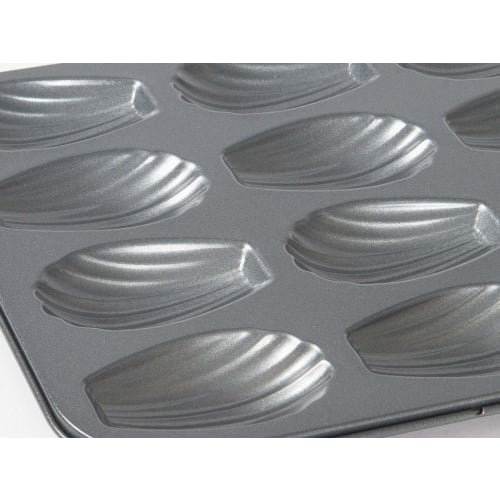 cotta Tiffany Madeleine Mold (12 pieces), Black, Dimensions: 26 x 20 x 1.4 cm (Size of each piece: 7.2 x 4.1 x 1.4 cm), 88657