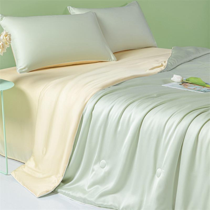 Summer Ice Silk Quilted 4-Piece Set: Lightweight, Machine Washable for Single & Double Beds