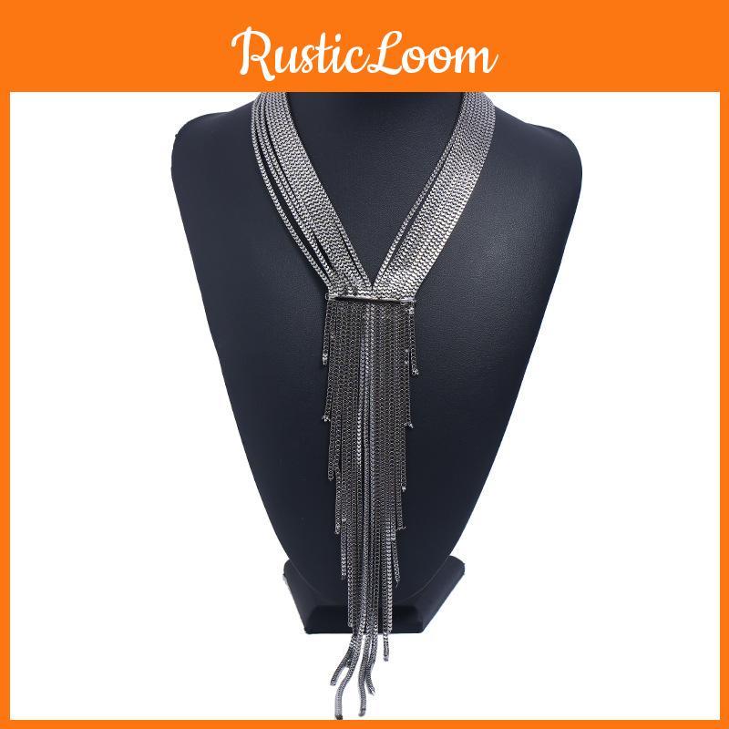 Black Metal Long Necklace With Dazzling Rhinestones And Tassels For Stylish Casual Wear