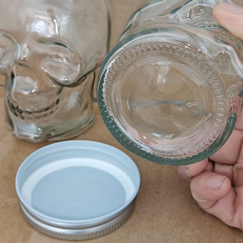Schädel-förmige Plastikflasche mit Deckel für Saft, Milchtee oder Kaltgetränke – 350 ml, 500 ml und 800 ml