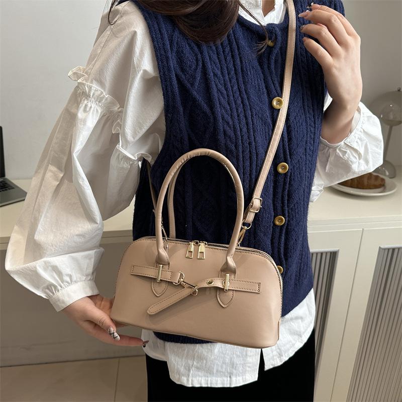 Geantă de damă Temperament de înaltă clasă Geantă de umăr Simplă Navetă Modă Capacitate mare Geantă crossbody Design Geantă de mână