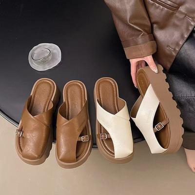 Muffin Thick Bottom Heightening Versatile Lazy Fashion Cool Slippers Women's Wear 2025 Summer New Retro Bag Head Half Slippers