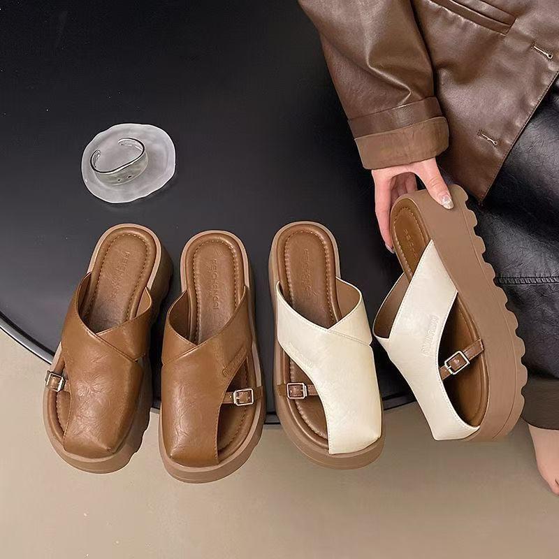 Muffin Thick Bottom Heightening Versatile Lazy Fashion Cool Slippers Women's Wear 2025 Summer New Retro Bag Head Half Slippers